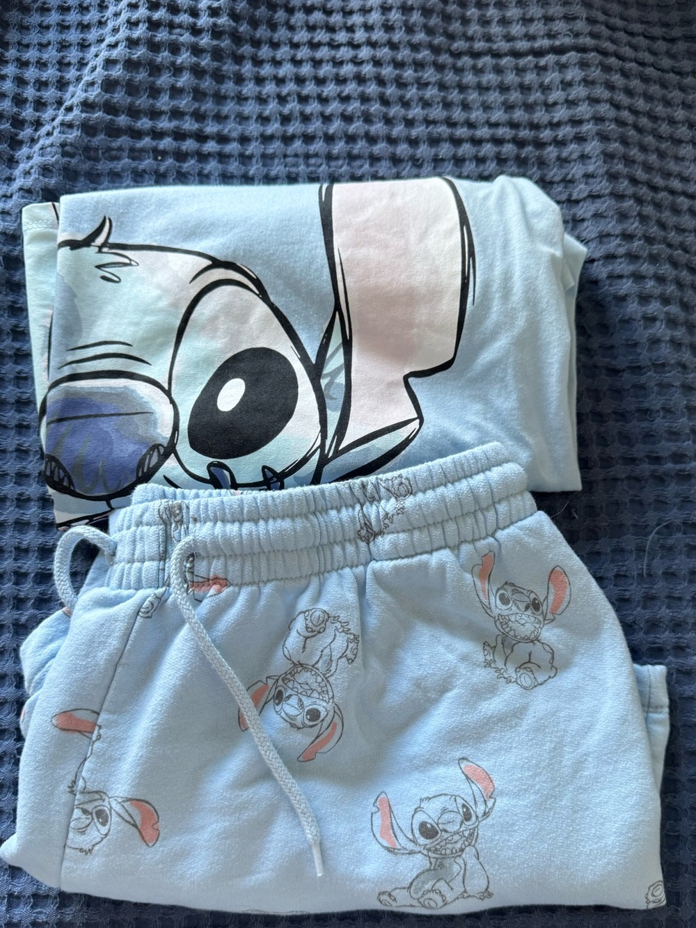 Women’s Disney Stitch Lounge Set